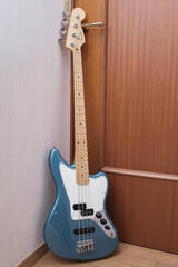 Fender  Jaguar Bass